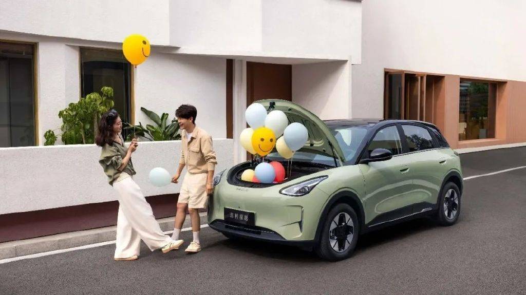 殺傷力爆棚的黑馬!2.49萬元起售的三款純電車型強在哪?