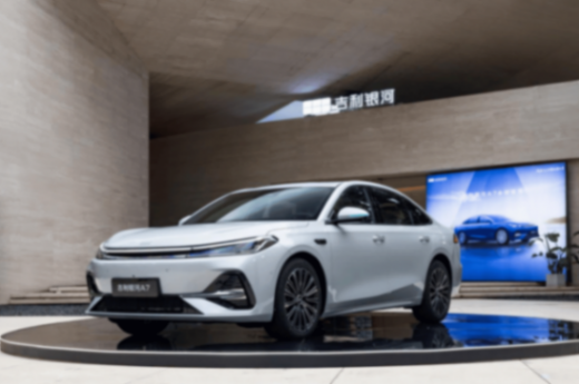 家轎≠妥協,吉利銀河A7用底盤黑科技撕開“夠用就好”的天花板