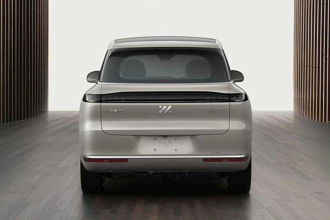 純電續航450千米!大電池增程,才是過渡期的“終極方案”