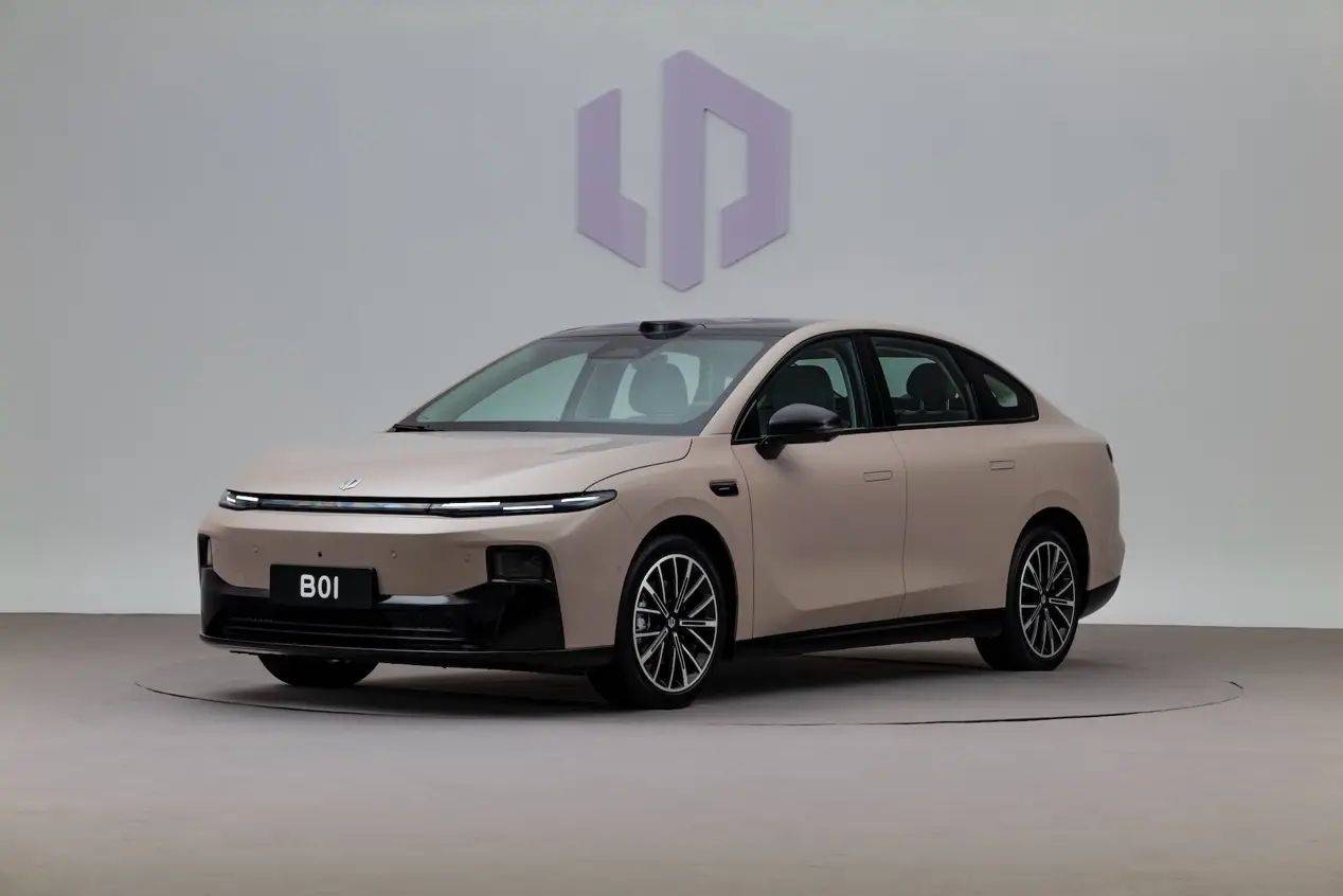 一周賣1.2萬臺!自研狂魔零跑,要做汽車圈的“蜜雪冰城”?