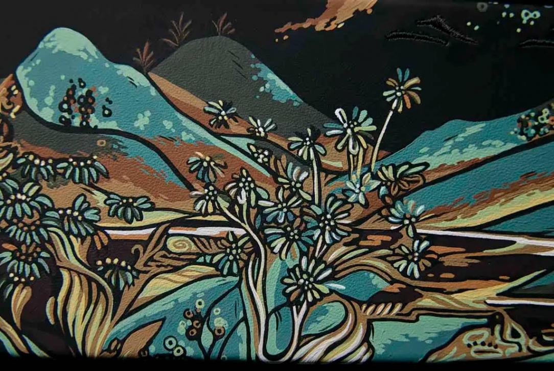 致敬敦煌壁畫的定制藝術 勞斯萊斯三款車型推出訂制版