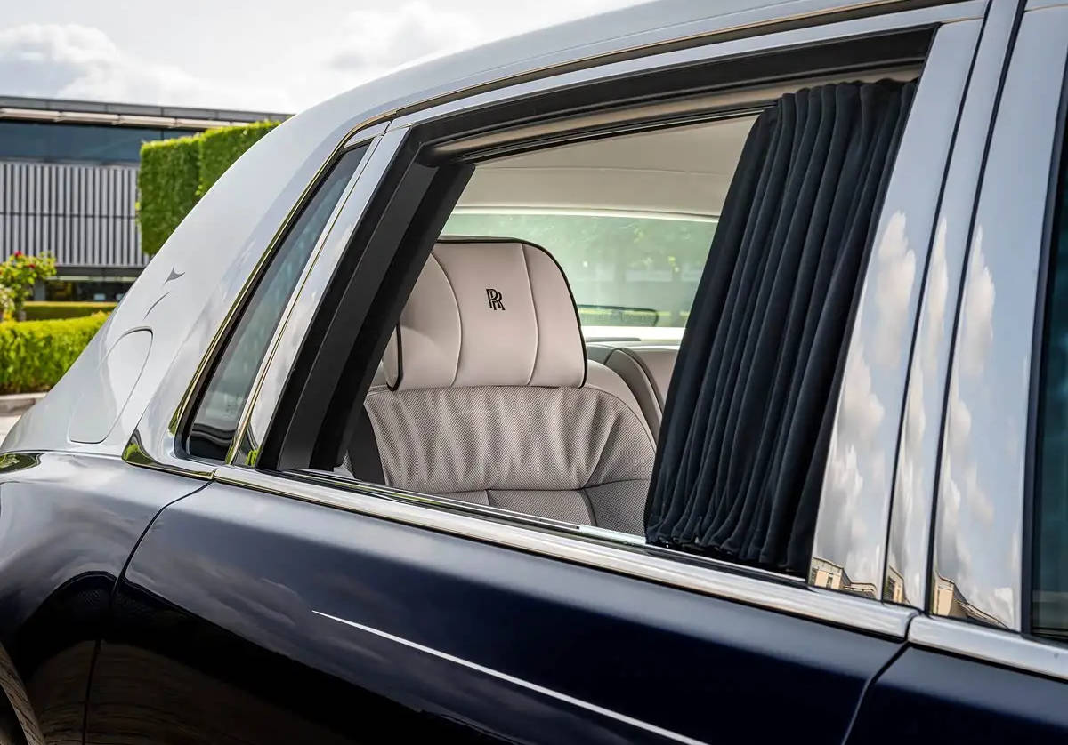 致敬敦煌壁畫的定制藝術 勞斯萊斯三款車型推出訂制版