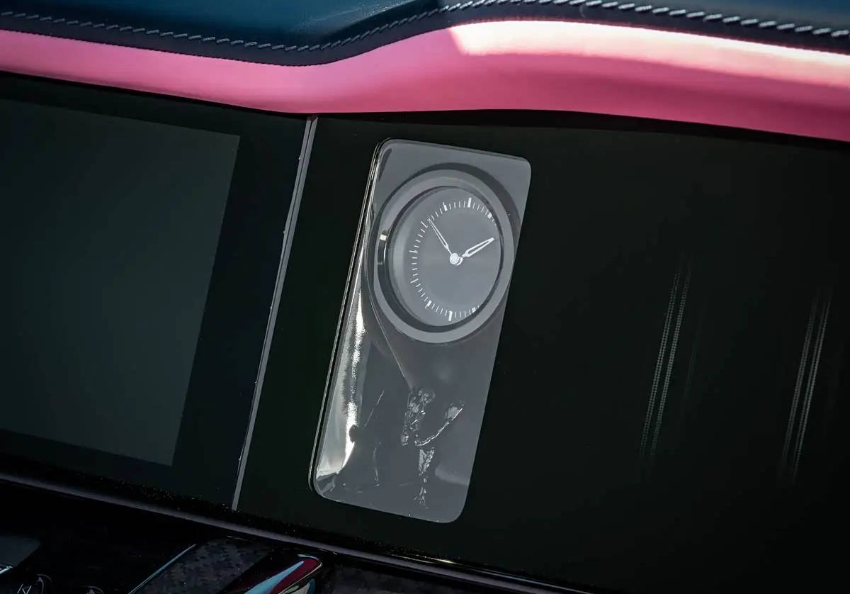 致敬敦煌壁畫的定制藝術 勞斯萊斯三款車型推出訂制版