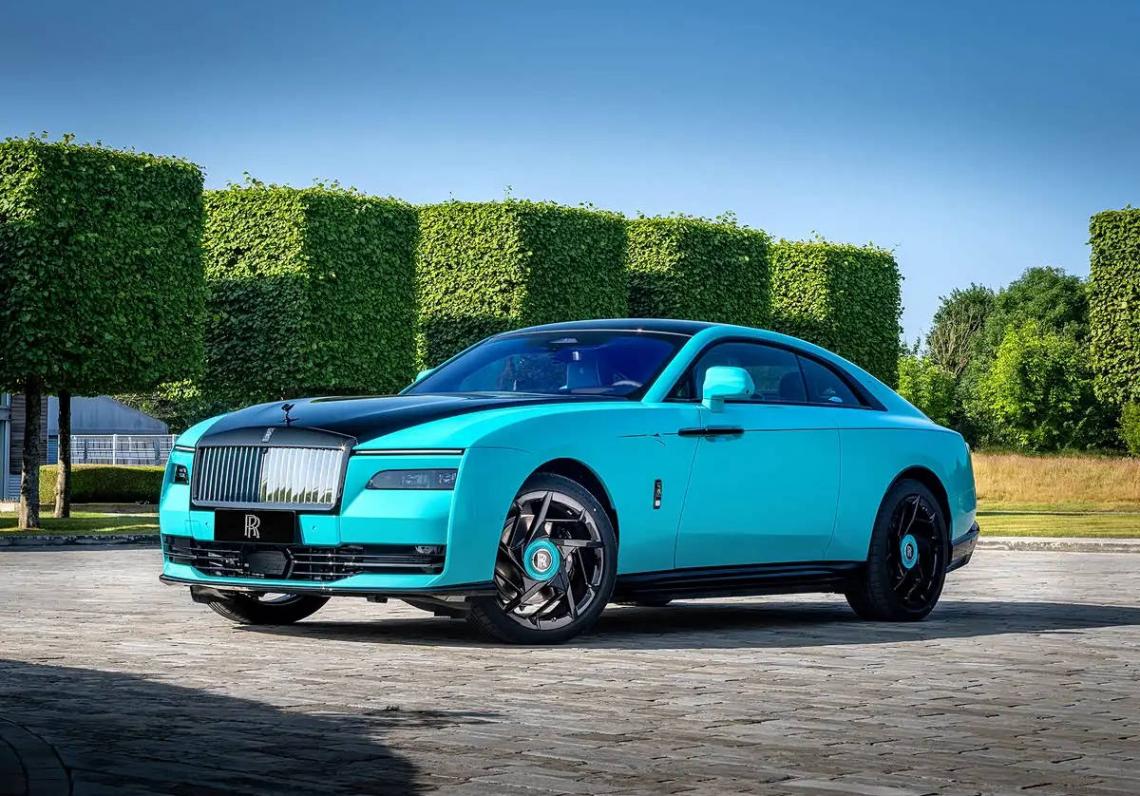 致敬敦煌壁畫的定制藝術 勞斯萊斯三款車型推出訂制版