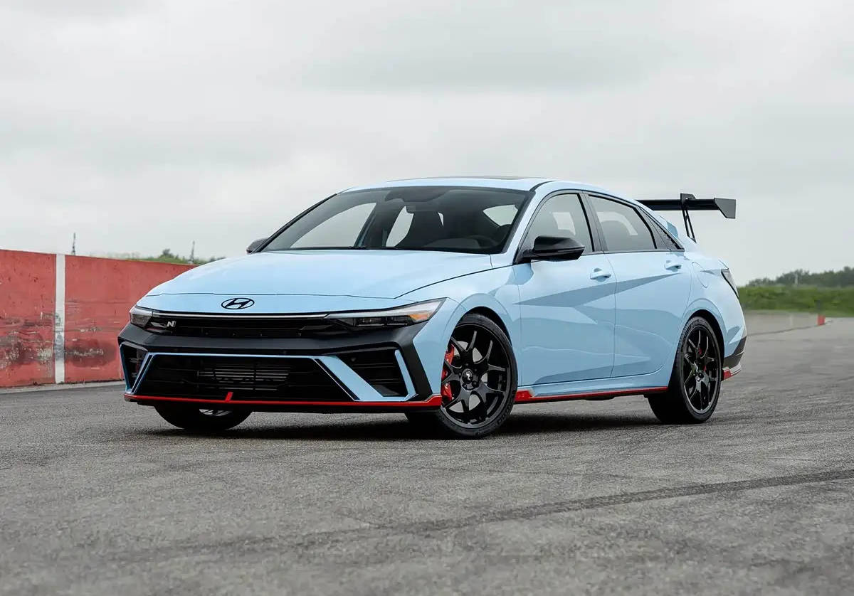 6速手波可選/TCR合法上路 現代伊蘭特 N TCR版官圖發布