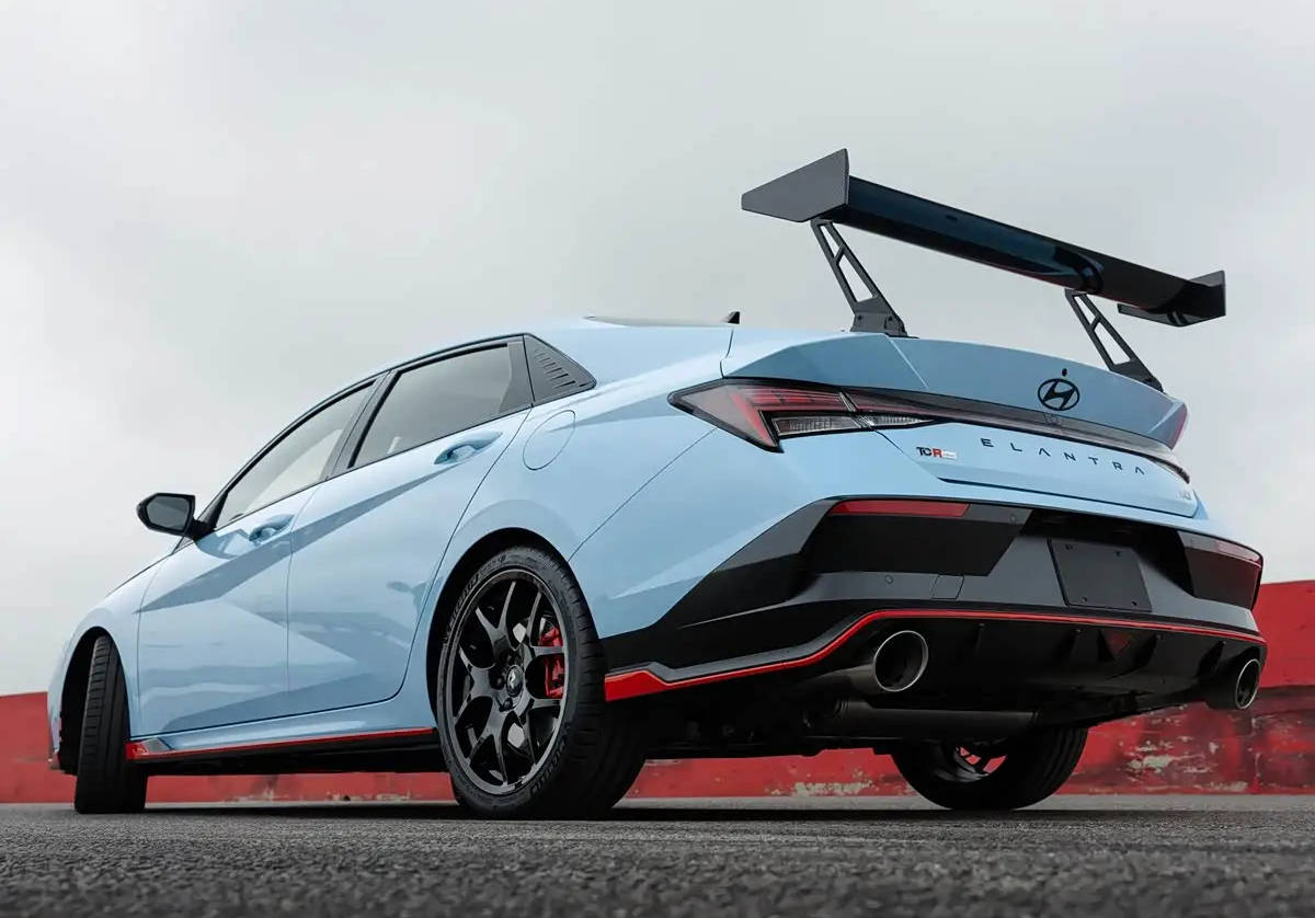 6速手波可選/TCR合法上路 現代伊蘭特 N TCR版官圖發布