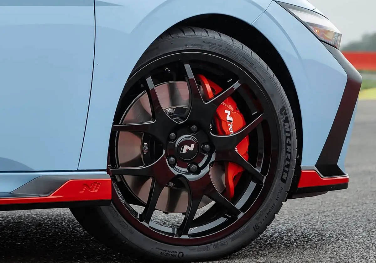 6速手波可選/TCR合法上路 現代伊蘭特 N TCR版官圖發布