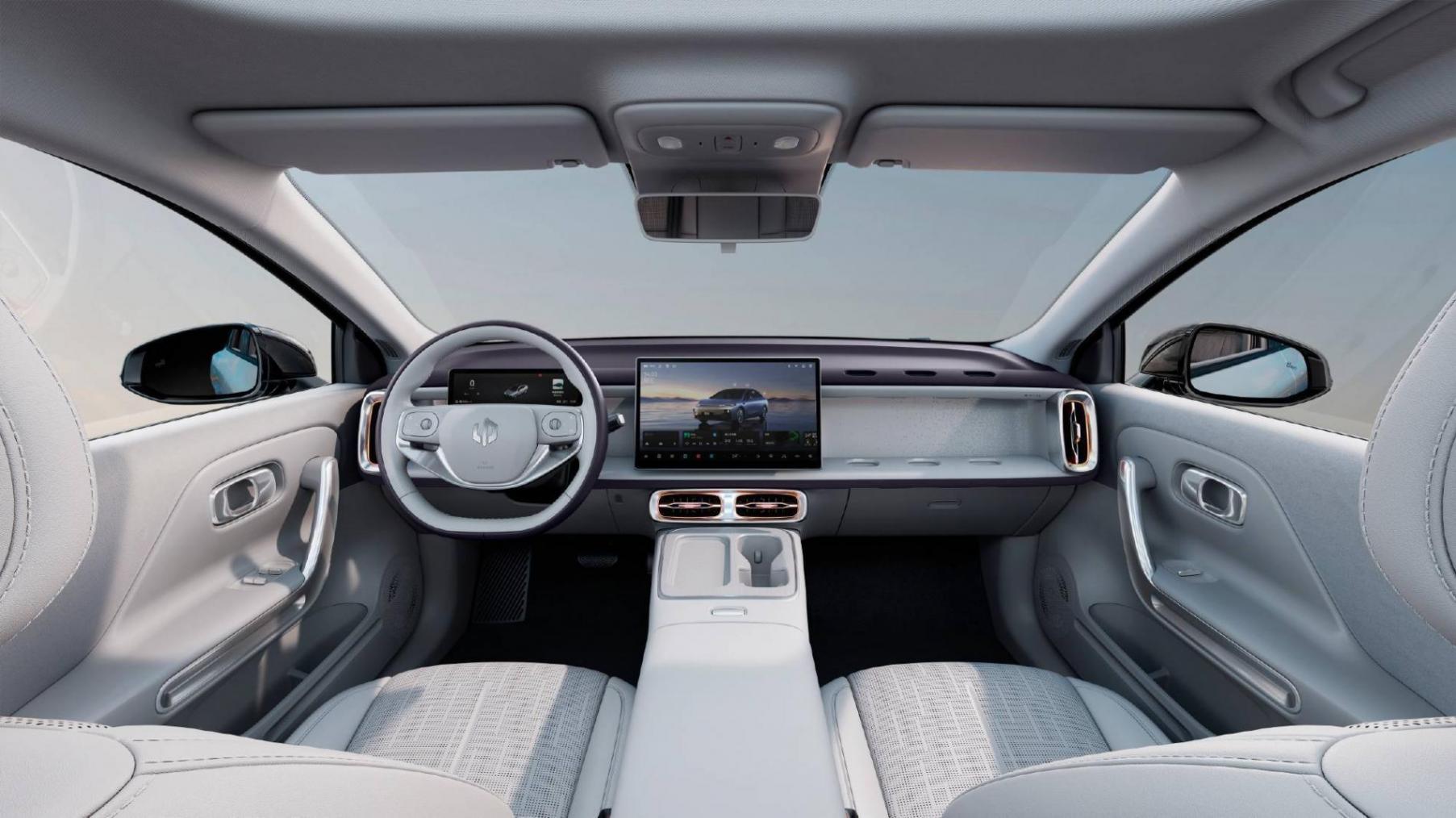 零跑汽車首款純電轎車B01正式上市 目標競品秦EV及小鵬MONA M03