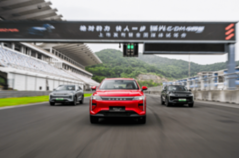 喊口號喊不出來高端,星途用“堅持”打了一個樣