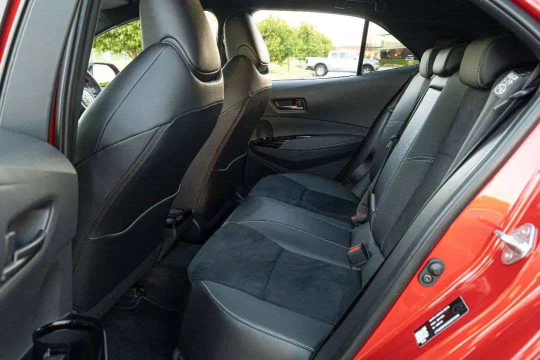 GR卡羅拉:GR雅力士之外的好選擇,均衡且樂趣十足