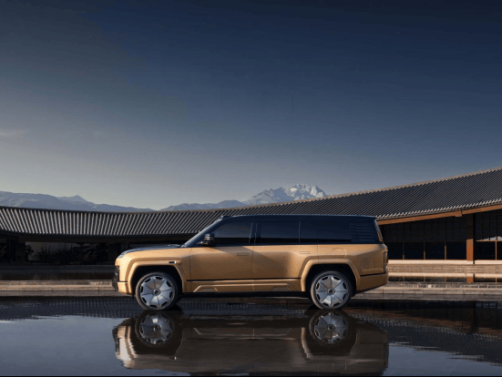 預售價130萬 仰望U8L鼎世版的加長藏著哪些獨到之處?