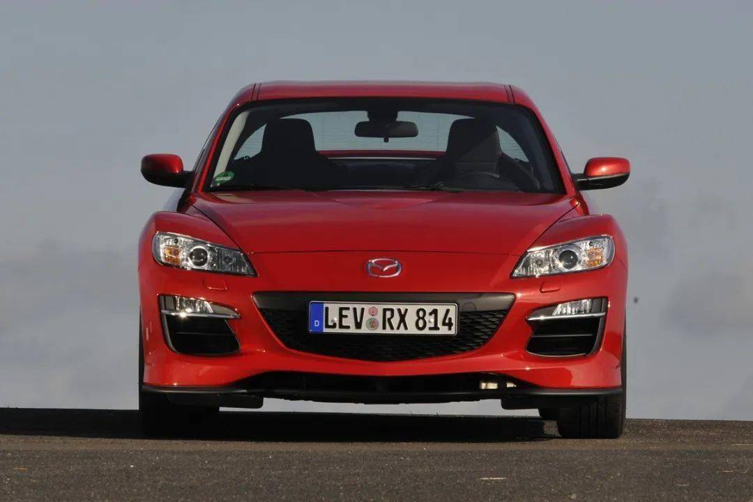 轉(zhuǎn)子絕唱,對開門下的駕駛革命