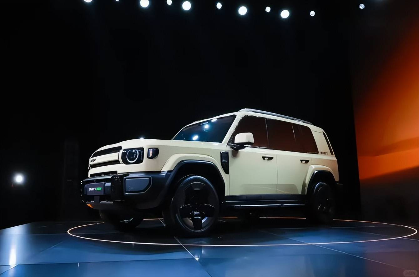 尺寸接近奔馳G級,采用增程動力,iCAR V27到底有何看點?