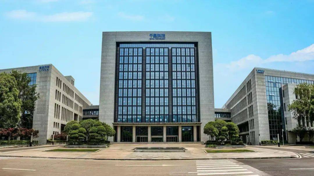 痛定思痛后,吉利終于對智駕“動刀”?