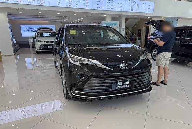 理想 樂道 問界大PK:三排座SUV為何成爆款?重磅新車即將登場!