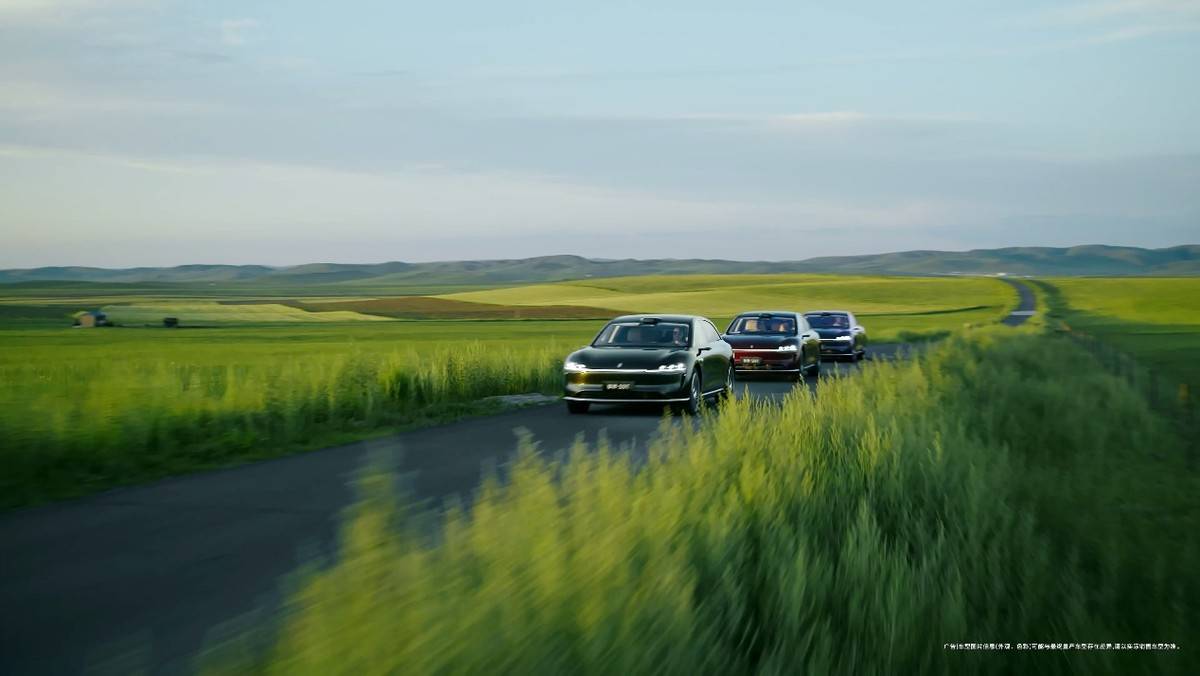 余承東曝光享界S9T大五座,空間極致挖掘媲美SUV