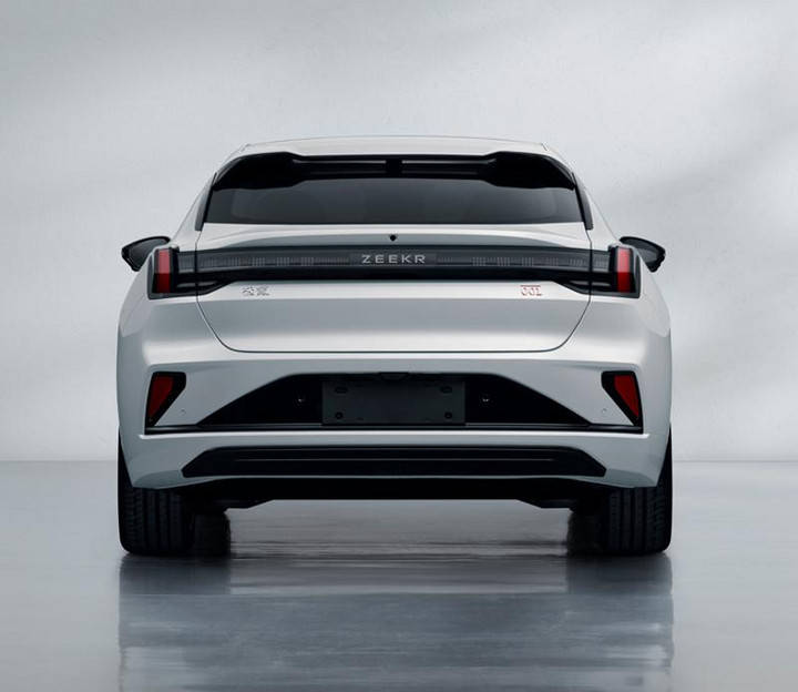 極氪001新款上市:Thor-U芯片+900V高壓系統(tǒng),續(xù)航再升級