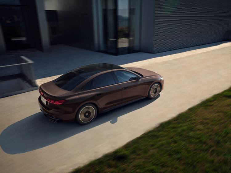 五維進化,標桿新生!一汽奧迪A5L入手價23.98萬-28.98萬