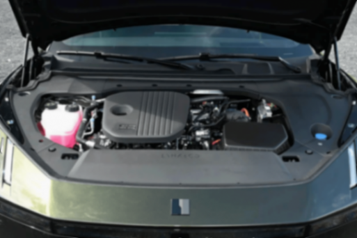 5秒破百+4.2L油耗,領克EM-P AI電混2.0開啟技術突圍