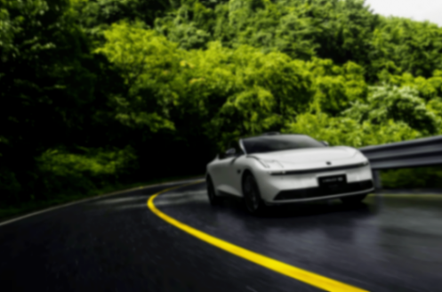 5秒破百+4.2L油耗,領克EM-P AI電混2.0開啟技術突圍