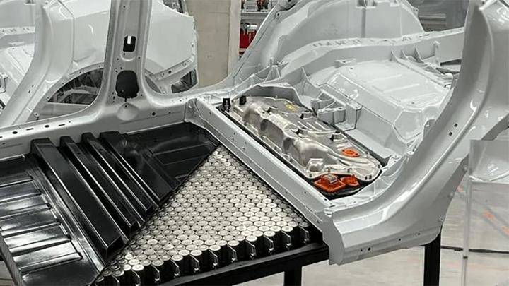 Model Y會通吃15-35萬市場?特斯拉的第一波反擊來了