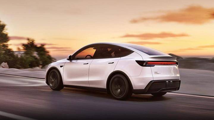 Model Y會通吃15-35萬市場?特斯拉的第一波反擊來了