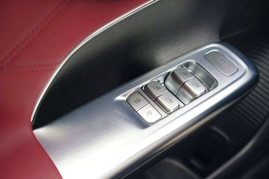 旗艦新基準,體驗奇瑞風云A9L