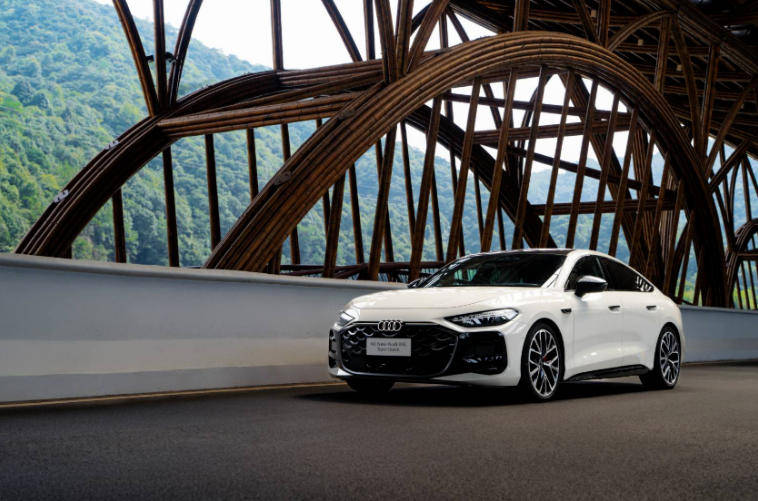 德系豪華車格局生變!奧迪A5L Sportback五大維度碾壓寶馬3系