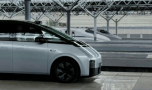 理想求變,李想“收斂鋒芒”感謝美團王興出手近3億美元,救活了理想汽車