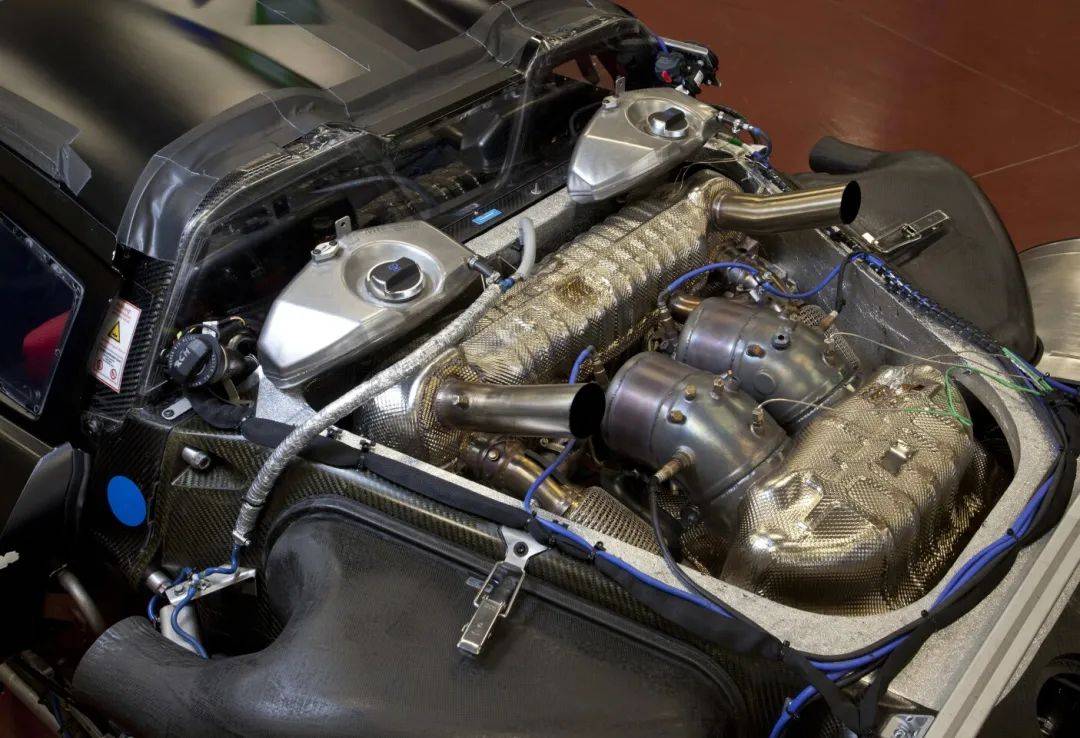 Lexus正在醞釀一臺(tái)全新超跑,它的代號(hào)已經(jīng)逐漸清晰,那就是LFR