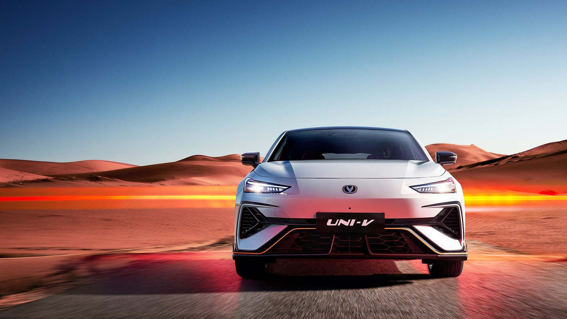 官方優惠之外還有的聊 探店體驗長安第三代UNI-V