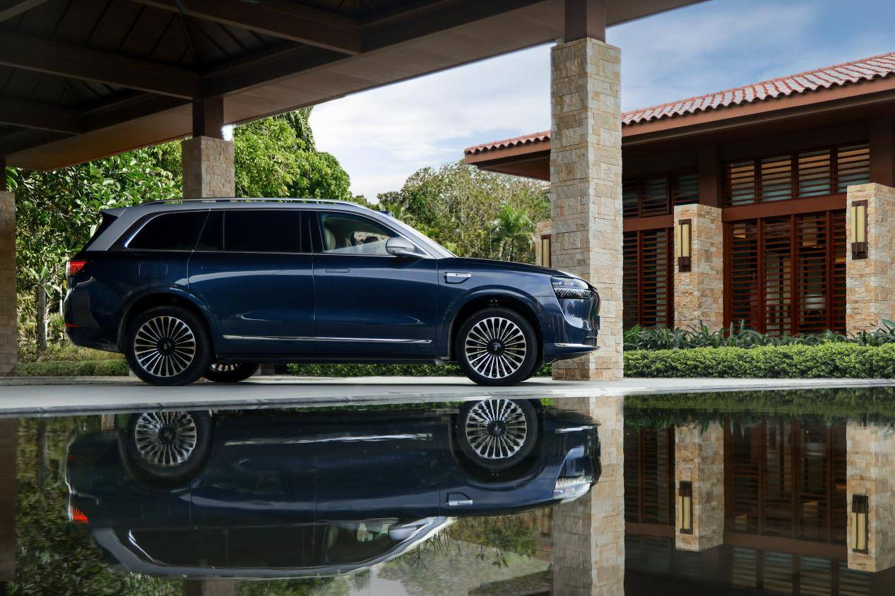 問界M9與庫里的雙向奔赴,一次對(duì)“更好”的再詮釋