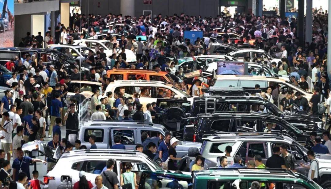 2025成都汽車展會:那些缺席者與堅守者