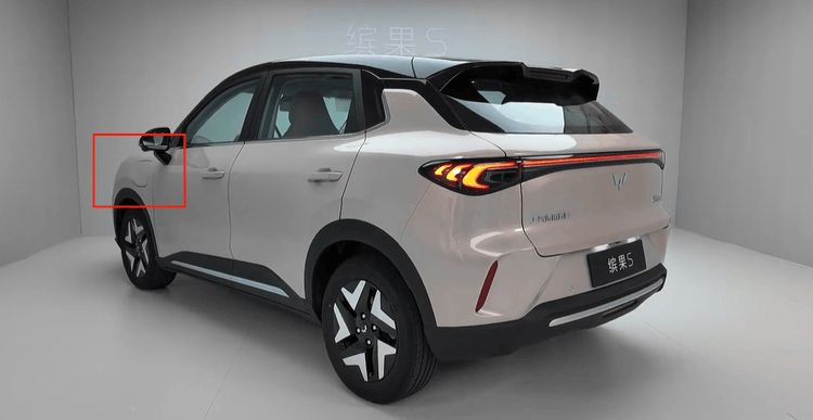 儲物空間豐富,外觀更激進,五菱繽果S預售價6.88萬元起