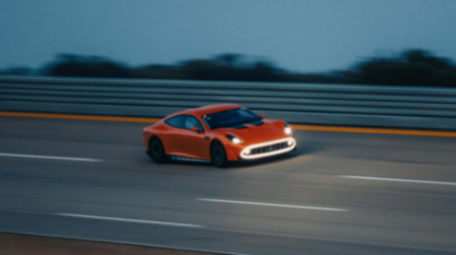 讓雷軍直呼“有點變態(tài)”的純電耐力賽成績,奔馳是如何刷出來的?