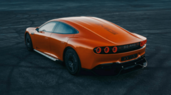 讓雷軍直呼“有點變態(tài)”的純電耐力賽成績,奔馳是如何刷出來的?