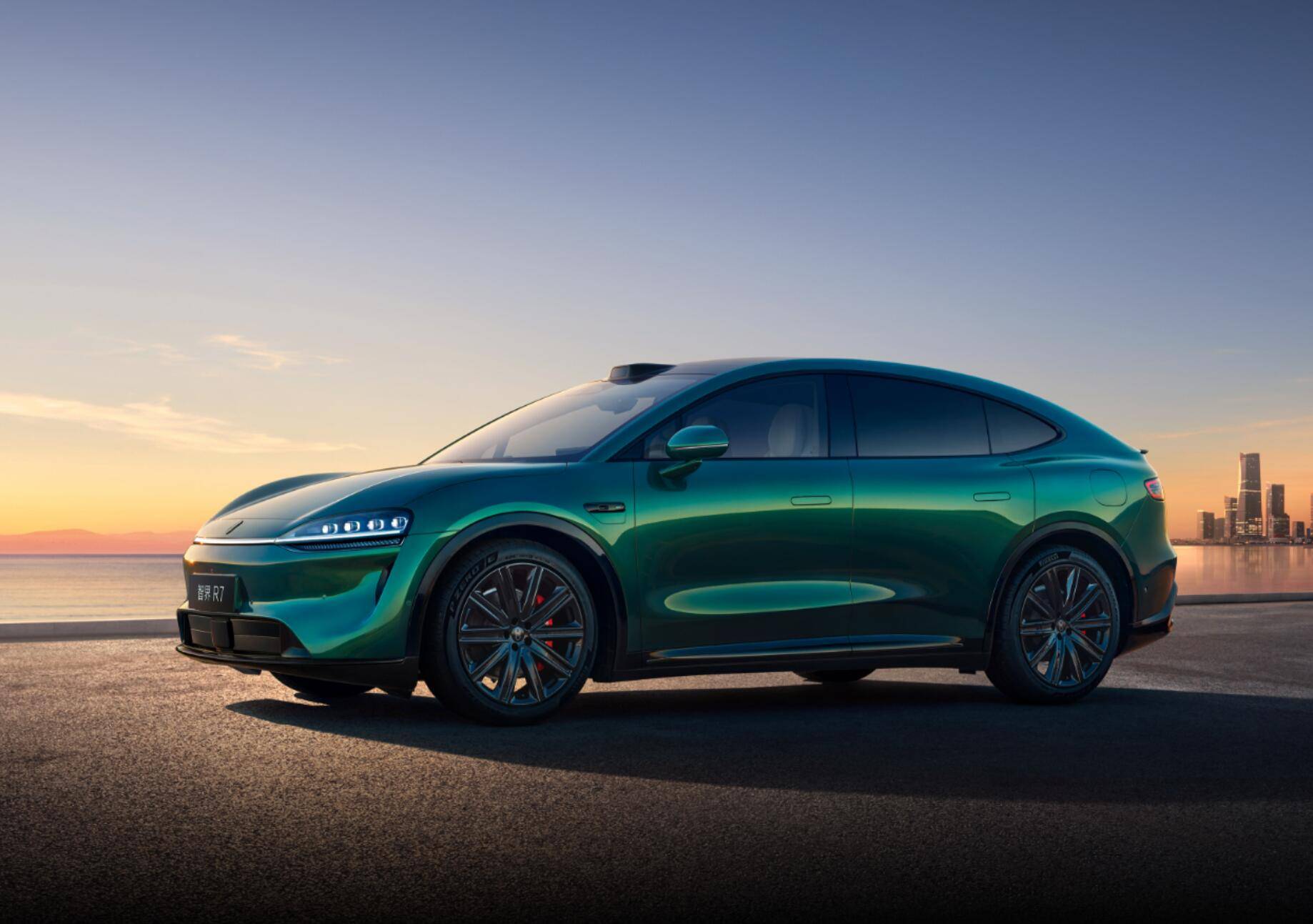 2025年1-7月中大型SUV銷量榜 僅一款過十萬 理想L7第二