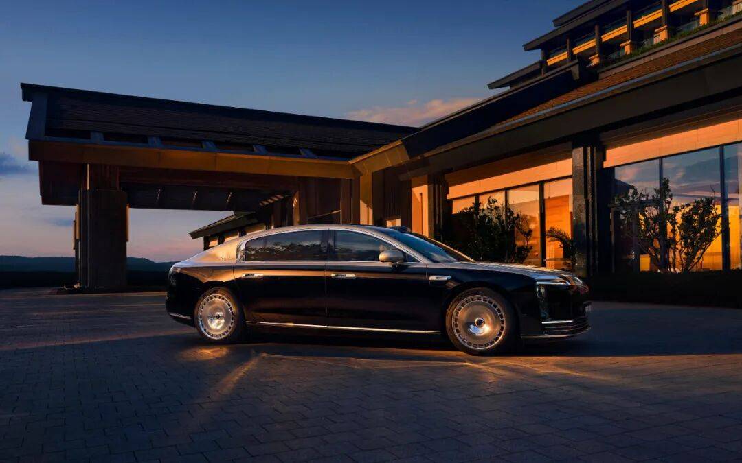 投石問路:華為再次借賽力斯試水新領域