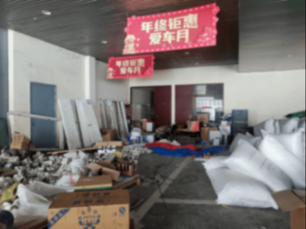 林肯的黃昏:當美式豪華淪為“雜物堆”旁的招租廣告