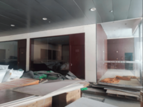 林肯的黃昏:當美式豪華淪為“雜物堆”旁的招租廣告