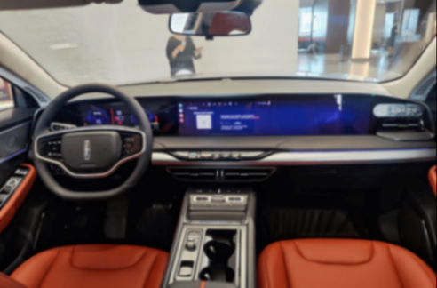 林肯的黃昏:當美式豪華淪為“雜物堆”旁的招租廣告