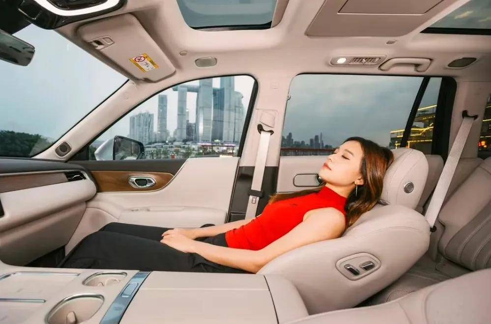 華系SUV誰最能打?向往S9乾崑系列,25萬級唯一標配三大件