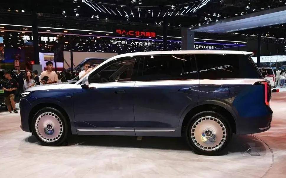 華系SUV誰最能打?向往S9乾崑系列,25萬級唯一標配三大件