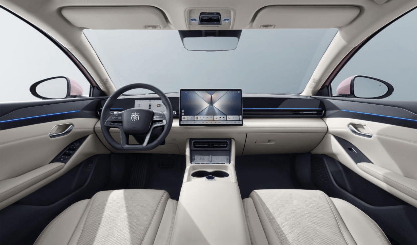 不到13萬(wàn)就有“云輦-C”!比亞迪秦L EV 又給中級(jí)車市場(chǎng)上壓力了