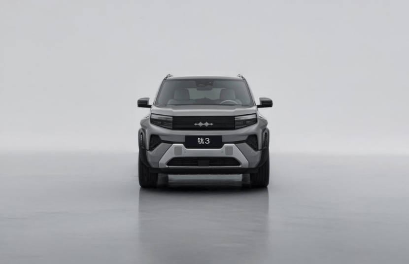 方程豹整活了!鈦 3 官方 “換臉” 上線,無損還合規(guī)