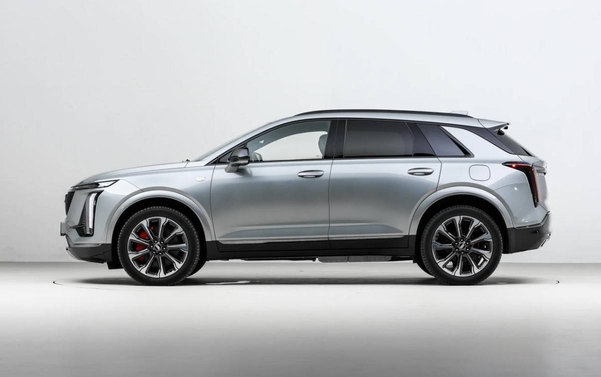 凱迪拉克豁出去了!新款XT5限時價22.99萬起,這回銷量要上漲?