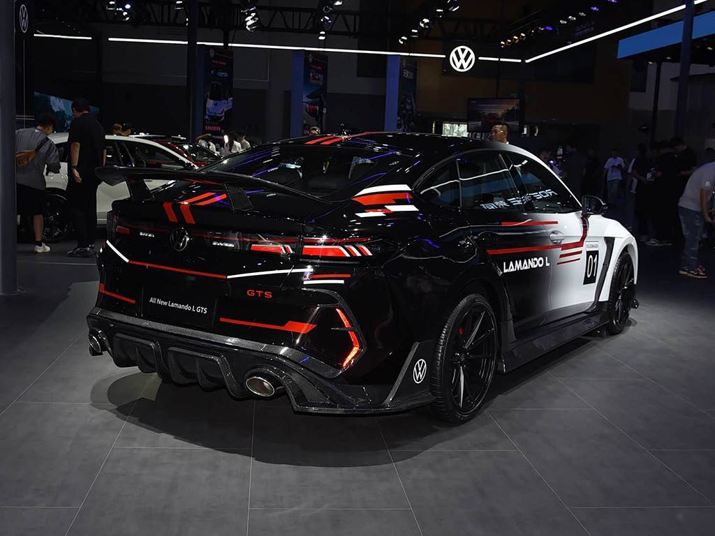 上汽大眾“太狠了”!全新凌渡L GTS限時價13.99萬起,比老款便宜9萬