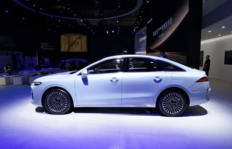 9.78萬起,四個角度解讀榮威M7 DMH值不值?