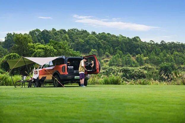 福特智趣烈馬全球首發: 從 “交通工具” 到 “戶外生活樞紐”