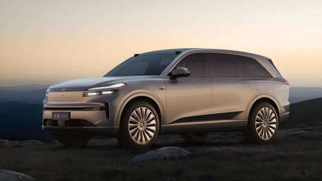 理想銷量三連跌,8月銷量不及零跑一半,大勢去、頹勢顯!